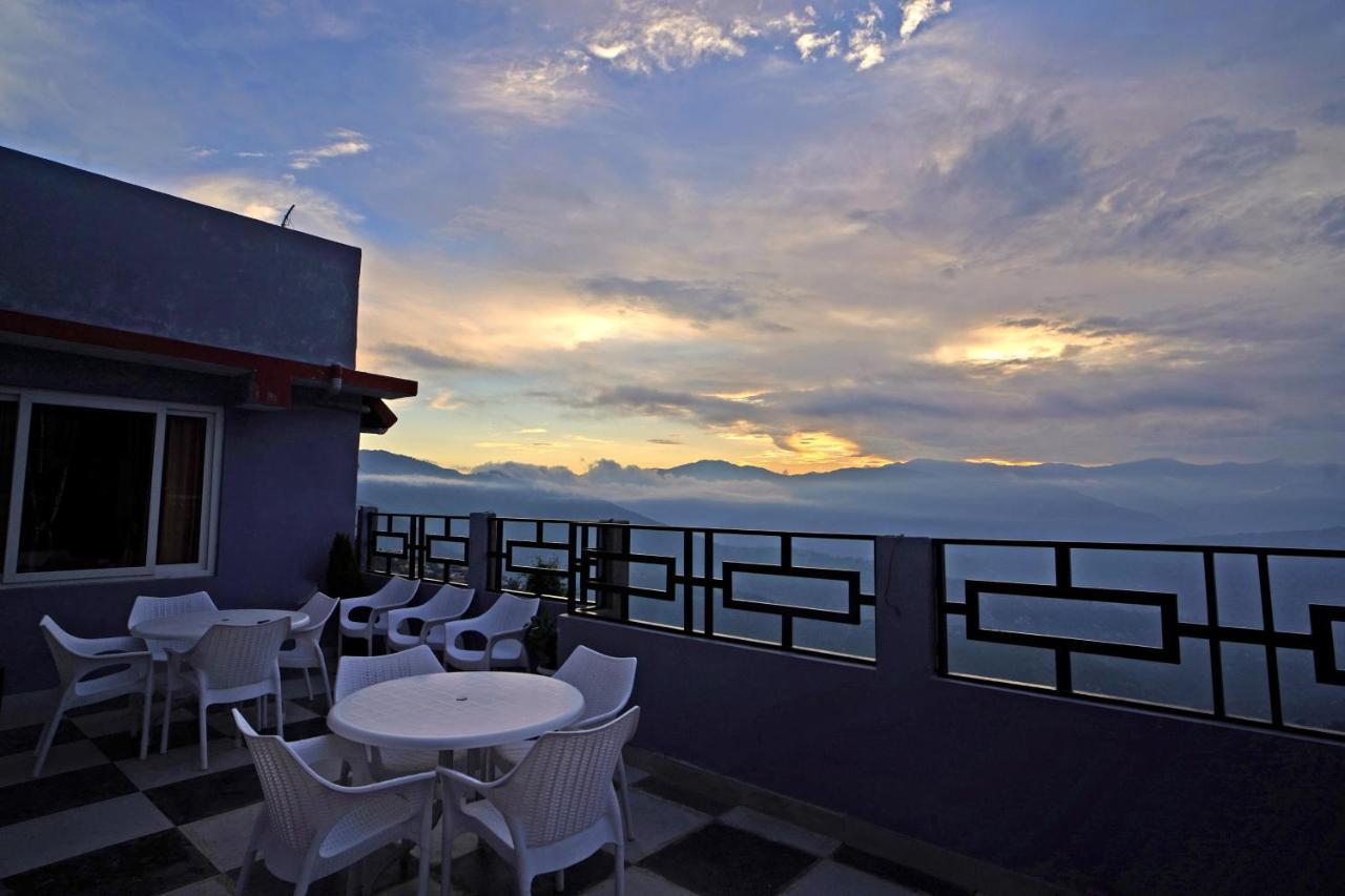 Hotel Hill Queen Near Sherpa Gumba Darjeeling Mall 5 Min Couple Friendly Exterior photo