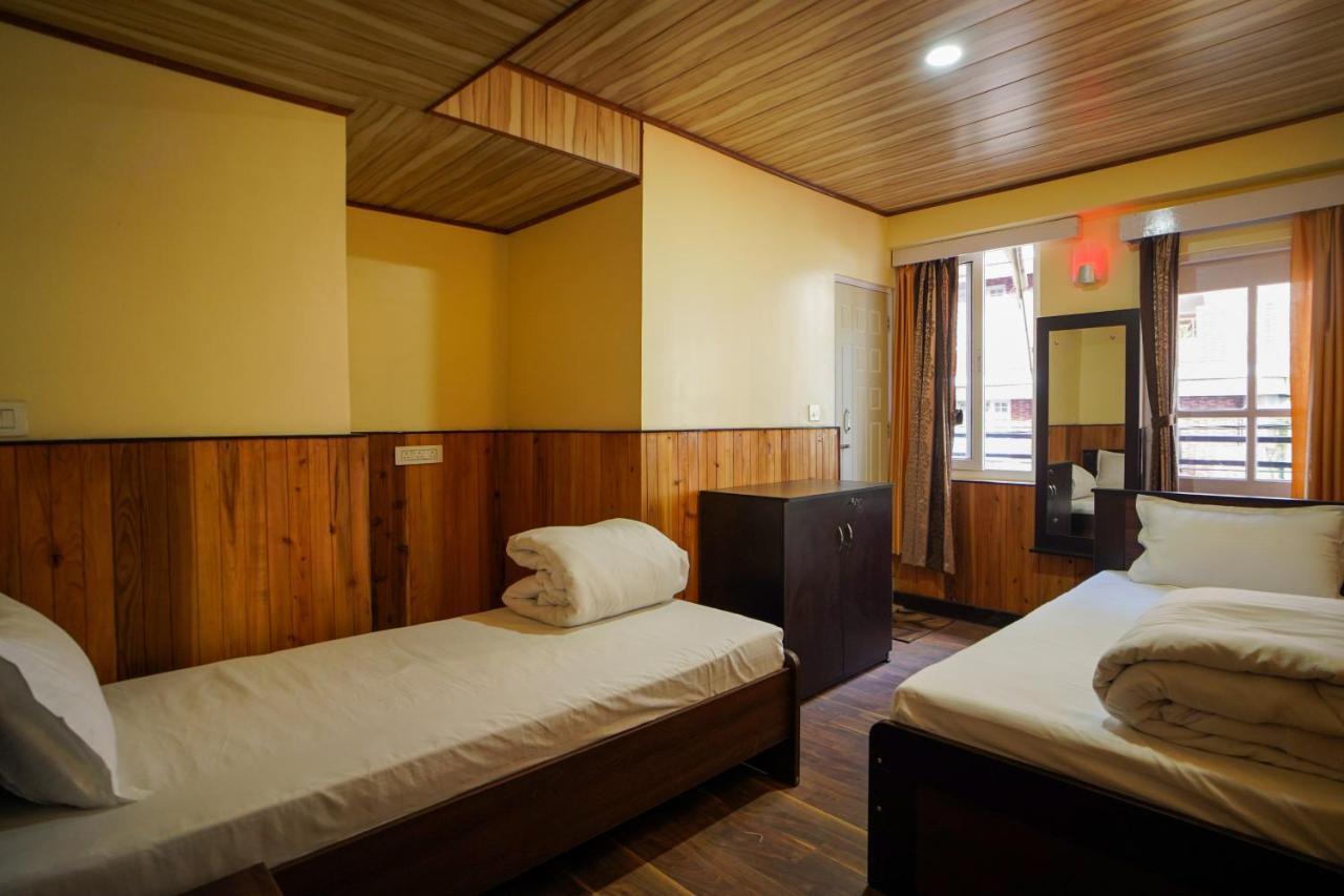 Hotel Hill Queen Near Sherpa Gumba Darjeeling Mall 5 Min Couple Friendly Exterior photo