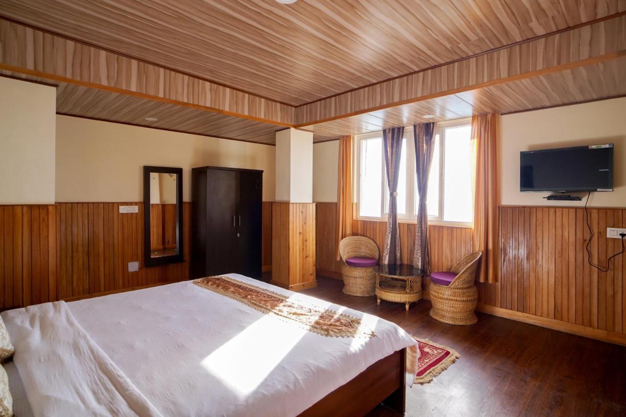 Hotel Hill Queen Near Sherpa Gumba Darjeeling Mall 5 Min Couple Friendly Exterior photo