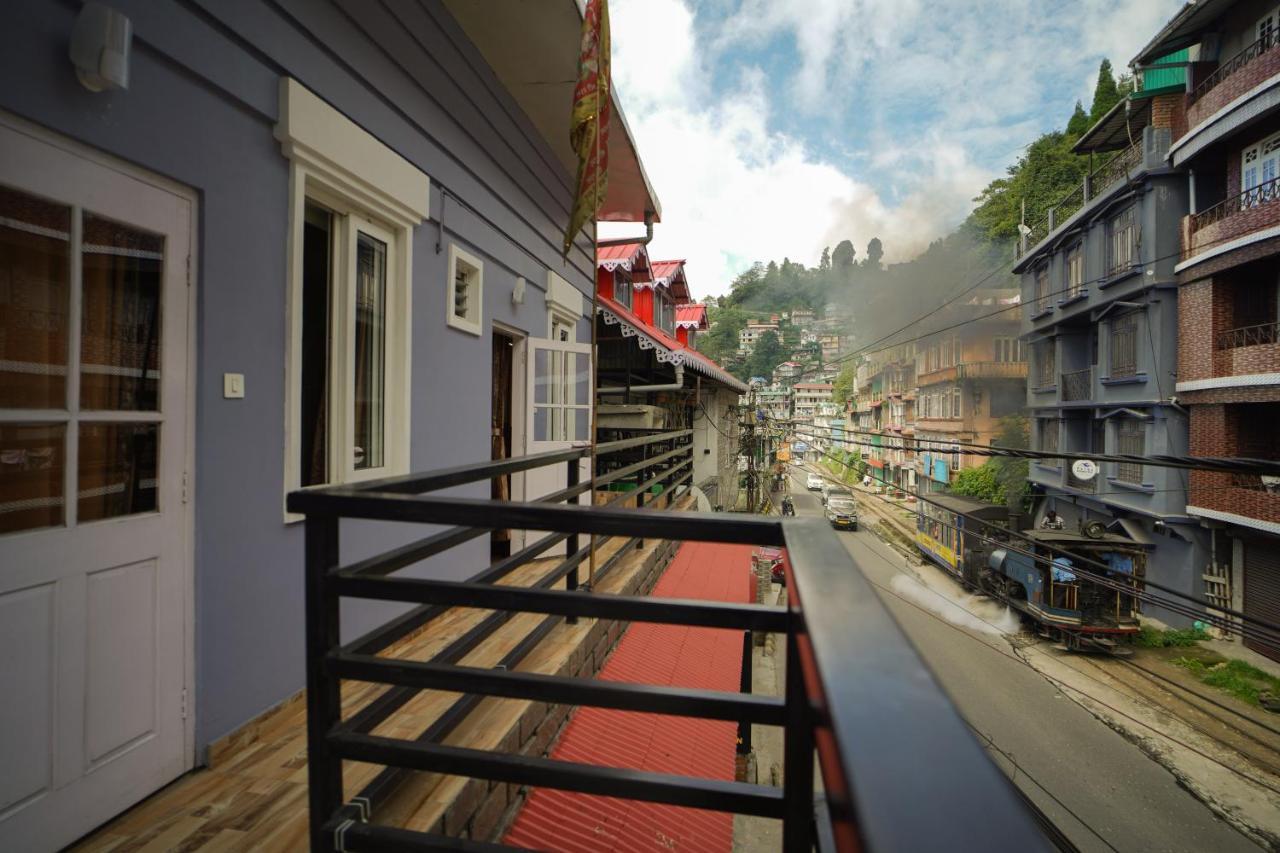 Hotel Hill Queen Near Sherpa Gumba Darjeeling Mall 5 Min Couple Friendly Exterior photo