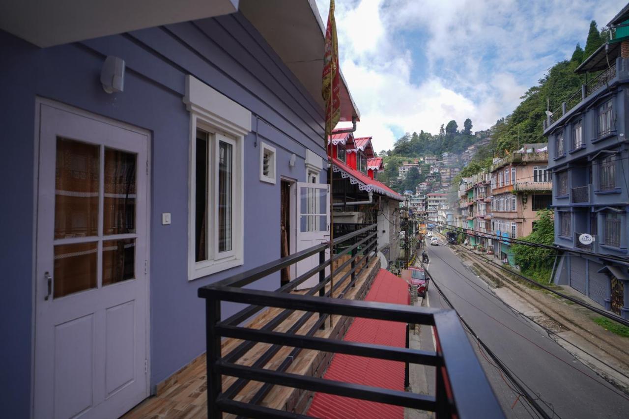 Hotel Hill Queen Near Sherpa Gumba Darjeeling Mall 5 Min Couple Friendly Exterior photo